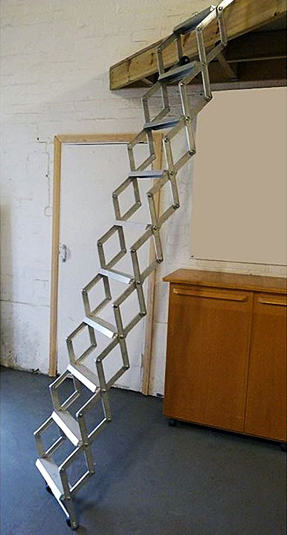 Concertina loft ladder extended